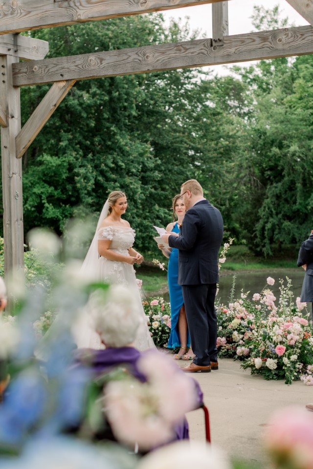 69ca0fa9-c4a1-4620-bcee-0b7e33fdf85a